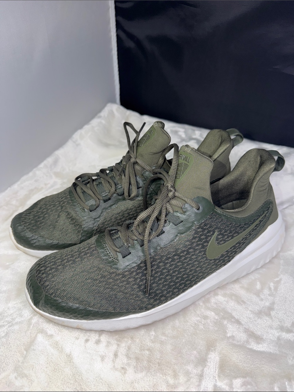 Nike Rival Men’s Size 13 Olive Green Athletic Running Training Shoes